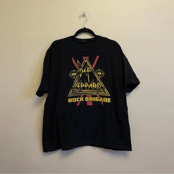 Tultex XXL 2018 Def Leppard short sleeve band t-shirt Rock Brigade - Picture 1 of 7